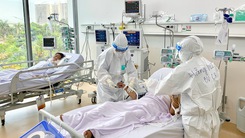 Video: Bệnh viện hồi sức COVID-19 lớn nhất TP.HCM đề xuất tăng lực lượng, nâng quy mô lên 300 giường