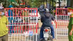 Video: 5 ca COVID-19 được Bộ Y tế công bố, có 2 anh em nhân viên sân bay Tân Sơn Nhất