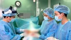Video: Công an vào cuộc vụ nữ bệnh nhân bị spa 'bỏ quên' gạc trong ngực