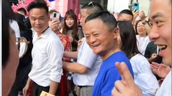 Video: Hình ảnh hiếm hoi của Jack Ma sau đồn đoán ‘mất tích’