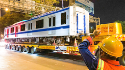 Video: Đoàn tàu số 3 metro số 1 TP.HCM đã lăn bánh đến depot Long Bình