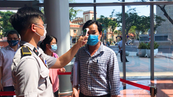 Video: Giám đốc Sở Tư pháp Đà Nẵng mắc COVID-19, 50% công chức thay phiên nhau làm việc ở nhà