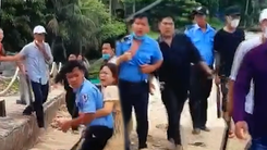 Video: Khởi tố cả 6 bảo vệ tham gia đánh gãy tay 2 du khách ở Phú Quốc