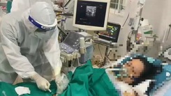 Video: Rút ống nội khí quản cho bệnh nhân nặng cuối cùng tại bệnh viện Phổi Bắc Giang