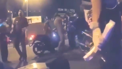 Video: Người đàn ông bị đấm gục tại chốt Gò Vấp, cơ quan chức năng xác minh