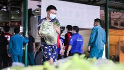 Video: Thâu đêm vận chuyển 40 tấn rau củ từ Lâm Đồng hỗ trợ người dân TP.HCM