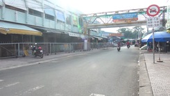 Video: Đóng cửa chợ trung tâm TP Vĩnh Long sau khi phát hiện 2 người bán rau nhiễm COVID-19