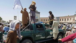 Video: Taliban chiếm thêm 4 tỉnh, phó tổng thống Afghanistan bị đồn đã 'lánh nạn'