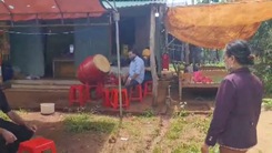 Video: Thương tâm 3 cha con bị nước lũ cuốn trôi trong đêm ở Gia Lai