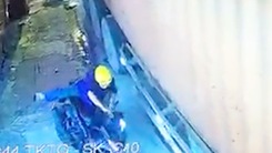 Video: Trích xuất camera, điều tra vụ trưởng công an phường bị xe container cán tử vong