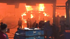 Video: Cháy lớn tại công ty Changshin Đồng Nai