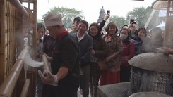 Ngày của Phở 2022: Người Nam Định bồi hồi nhớ món bánh phở chấm mắm