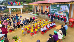 Video: Ấm áp điểm trường Tắk Pổ khánh thành sau 3 năm xây dựng