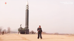 Video: KCNA của Triều Tiên phát hình ảnh về vụ phóng tên lửa, ông Kim Jong Un xuất hiện thu hút nhiều chú ý