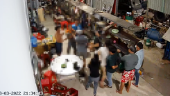 Video: Triệu tập nhóm người hung hãn xông vào nhà đánh người tới tấp