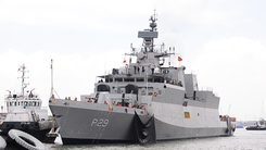 Video: Cận cảnh 2 tàu chiến Ấn Độ vừa cập cảng ở TP.HCM