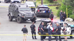 Video: Hiện trường đấu súng dữ dội, 2 kẻ cướp ngân hàng bị hạ gục, 6 cảnh sát bị thương