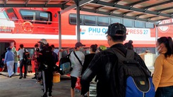 Video: Tàu cao tốc từ Rạch Giá ra Phú Quốc và Nam Du tạm ngưng chạy do thời tiết xấu