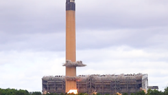 Video: Khoảnh khắc nhà máy nhiệt điện 50 năm tuổi bị phá hủy ở Anh