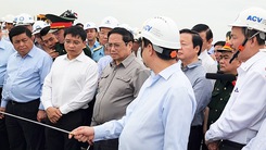 Video: Thủ tướng yêu cầu đảm bảo quyền lợi cho người dân nhường đất làm sân bay Long Thành