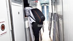 ‘Số phận’ hơn 2.000 hộp ngủ ở TP.HCM sẽ ra sao khi không bảo đảm an toàn tính mạng cho người ở?
