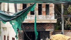 Hai cha con tử vong trong vụ cháy nhà kèm tiếng nổ lúc rạng sáng ở Vĩnh Long