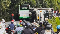 Tai nạn trên đèo Bảo Lộc, nhiều người bị thương