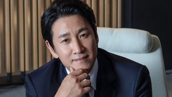 Diễn viên Hàn Quốc Lee Sun Kyun qua đời trong ô tô