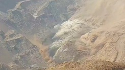 Video: Khoảnh khắc mỏ than sập, 6 người chết, 47 người mất tích ở Trung Quốc