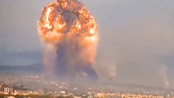 Video: Nhiều vụ nổ lớn tại thành phố miền tây Ukraine