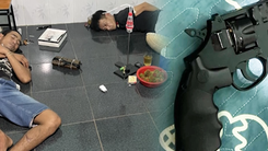 Đột kích căn nhà cho thuê, phát hiện nhiều ma túy và súng đạn ở Bình Phước