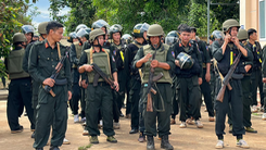 Vụ tấn công trụ sở UBND xã ở Đắk Lắk, khen thưởng đột xuất công an huyện và cảnh sát cơ động tỉnh