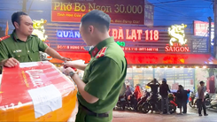 Dùng thực phẩm không rõ nguồn gốc, 2 quán ăn có tiếng ở Đà Lạt bị đóng cửa