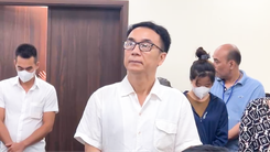 Ông Trần Hùng lãnh 9 năm tù, buộc nộp lại 300 triệu đồng tiền nhận hối lộ