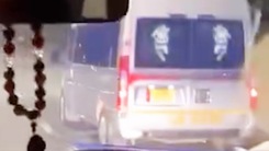 Tài xế nhậu xỉn dừng xe khách giữa đường, khi thấy CSGT lái xe bỏ chạy