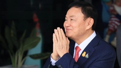 Cựu thủ tướng Thái Lan Thaksin Shinawatra lãnh 8 năm tù khi vừa về nước