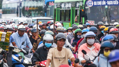 TP.HCM, Hà Nội: xe cộ nhích từng centimet ở nhiều tuyến đường trước ngày nghỉ lễ 2-9