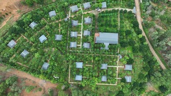 Flycam toàn cảnh các homestay xây trên đất rừng Sóc Sơn