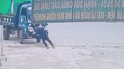 Nghi án người chú cố tình lái xe tải tông cháu bị thương nặng ở Thanh Hóa
