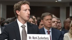 Tỉ phú Facebook Mark Zuckerberg xin lỗi phụ huynh có con chết hoặc quấy rối trên mạng xã hội