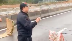 Lý do người đàn ông căng dây chặn cao tốc Tuyên Quang - Phú Thọ, ngăn dòng xe đang chạy