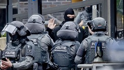 Nghi phạm bắt cóc 4 người ở Hà Lan đầu hàng, con tin cuối cùng được thả