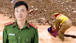 Bộ trưởng Công an Lương Tam Quang biểu dương một thượng úy băng qua dòng lũ cứu dân