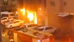 Cháy tòa nhà 6 tầng, 49 người chết ngạt khi đang ngủ ở Kuwait