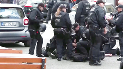 Cảnh sát bắn một người cầm rìu trước trận Ba Lan đấu với Hà Lan ở Euro 2024