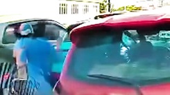 Tường trình của tài xế ô tô đánh người phụ nữ ngã xuống đường ở Tân Phú