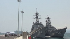2 chiến hạm Nhật Bản cặp cảng quốc tế Cam Ranh