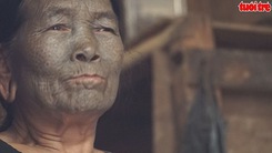 Những người phụ nữ “mặt hổ” cuối cùng còn sót lại ở Myanmar