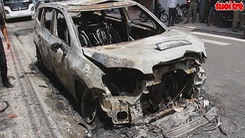 Truy tìm người phóng hỏa đốt xe ô tô tại Nha Trang