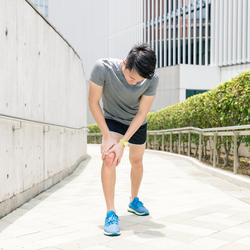 Podcast: Vì sao chạy bộ nhiều dẫn đến đau cẳng chân?
